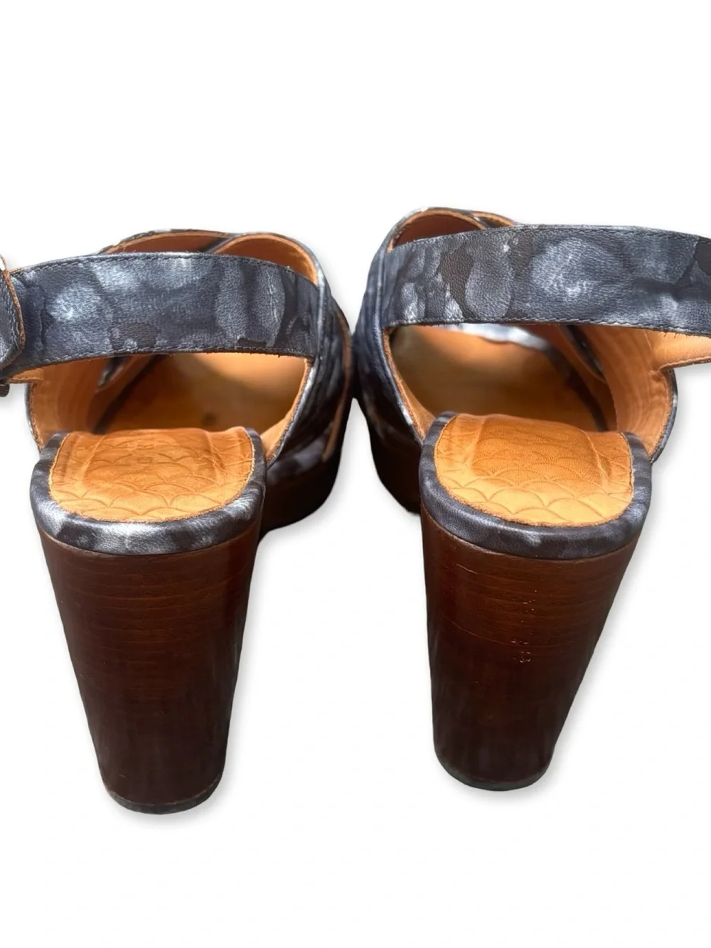 Chie Mihara Alubia Blue Tie Dye Structured Ribbed Leather Platform Heels 38